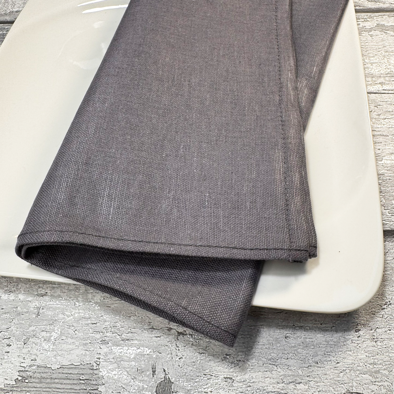 Linen napkins grey